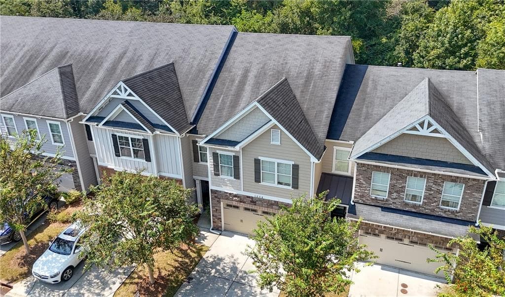 4 bedroom, 4 bathroom, 2,531 sq ft townhouse for sale at 1008 Candela Lane, Smyrna, GA 30082 — photo 2