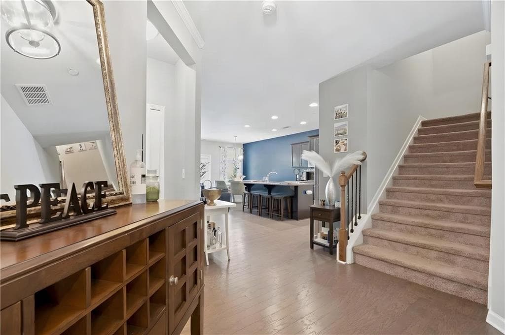4 bedroom, 4 bathroom, 2,531 sq ft townhouse for sale at 1008 Candela Lane, Smyrna, GA 30082 — photo 5