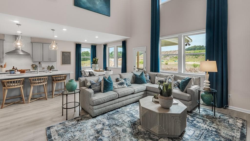 5 bedroom, 5 bathroom, 3,795 sq ft single family residence for sale at 8515 Stratford Oaks Avenue, Ball Ground, GA 30107 — photo 9