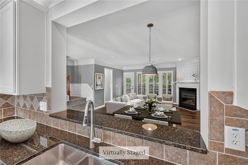 3 bedroom, 4 bathroom, 2,328 sq ft townhouse for rent at 3423 Triview Square, Atlanta, GA 30339 for $3,250 a month — photo 10