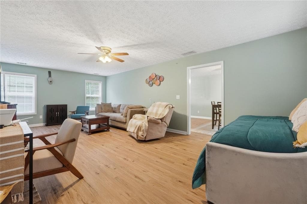 3 bedroom, 3 bathroom, 2,063 sq ft single family residence for sale at 3343 Pommel Court, Loganville, GA 30052 — photo 6
