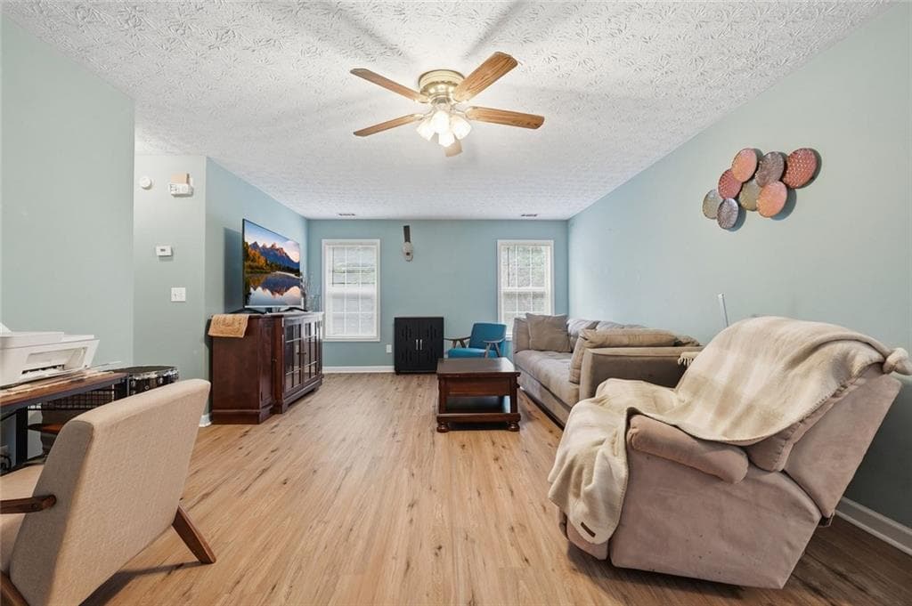 3 bedroom, 3 bathroom, 2,063 sq ft single family residence for sale at 3343 Pommel Court, Loganville, GA 30052 — photo 7