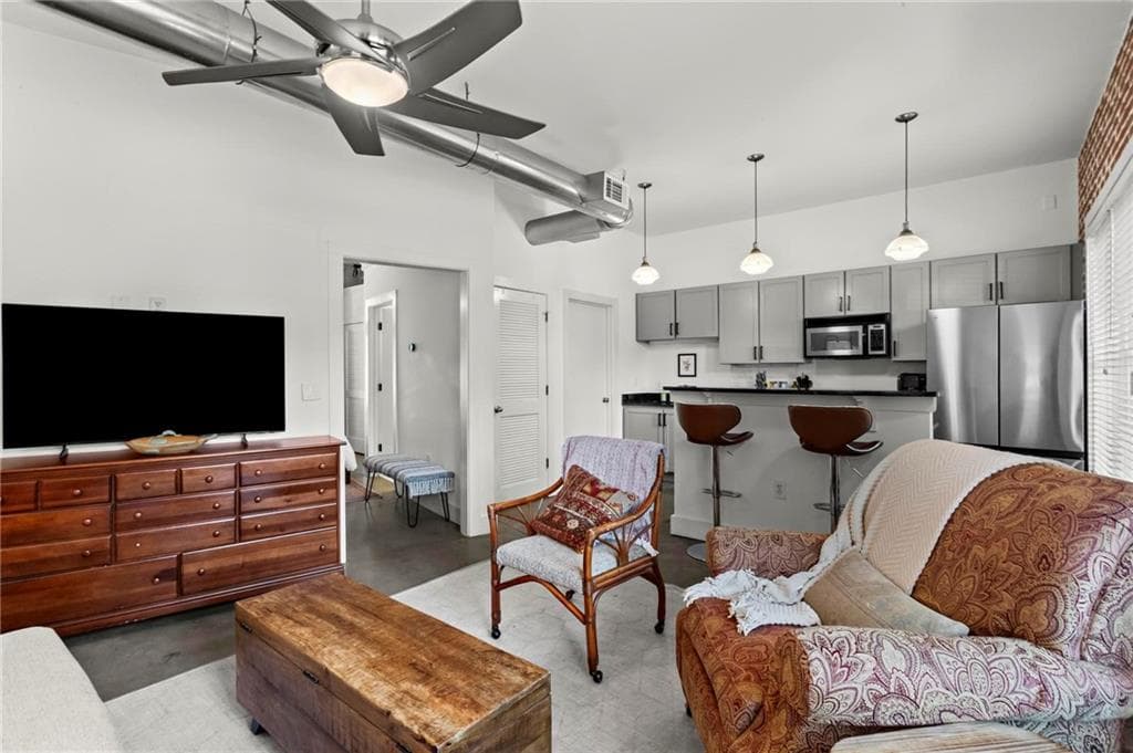 2 bedroom, 1 bathroom, 825 sq ft condominium for sale at 791 Wylie Street 1011, Atlanta, GA 30316 — photo 9