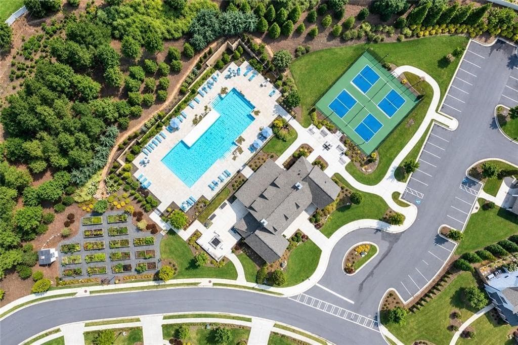 3 bedroom, 3 bathroom, 2,862 sq ft single family residence for sale at 1041 Cagle Creek Overlook, Canton, GA 30115 — photo 4