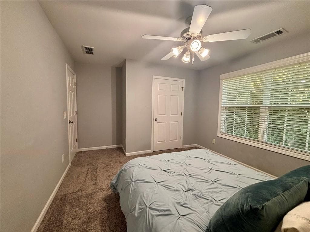 6 bedroom, 4 bathroom, 4,082 sq ft single family residence for sale at 4804 Austin Hills Drive, Suwanee, GA 30024 — photo 9