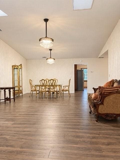 2 bedroom, 2 bathroom, 1,779 sq ft condominium for sale at 7109 Woodridge Lane, Union City, GA 30291 — photo 3