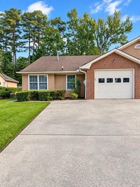 2 bedroom, 2 bathroom, 1,779 sq ft condominium for sale at 7109 Woodridge Lane, Union City, GA 30291
