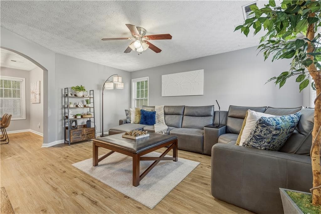 3 bedroom, 3 bathroom, 1,420 sq ft single family residence for sale at 2727 Northgate Way, Acworth, GA 30101 — photo 7