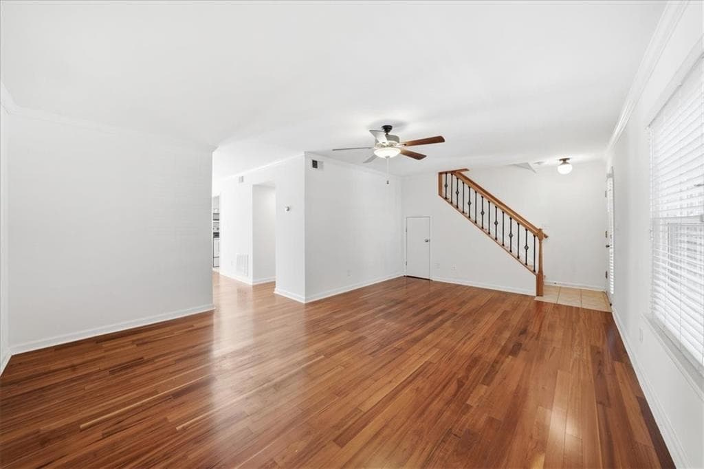 3 bedroom, 3 bathroom, 1,600 sq ft condominium for sale at 1402 Brighton, Sandy Springs, GA 30328 — photo 10