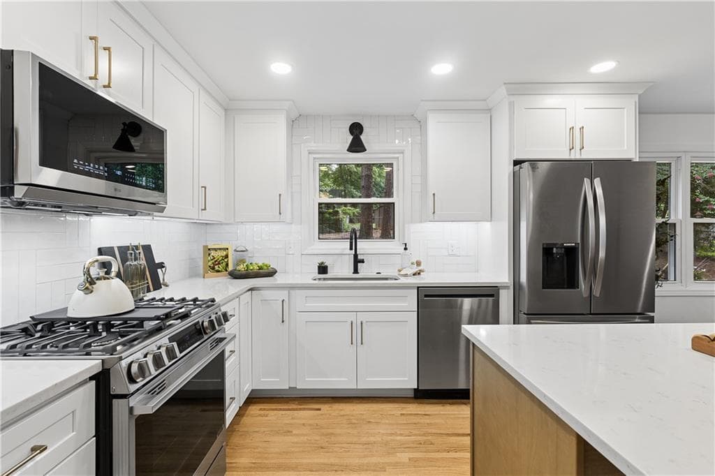 4 bedroom, 3 bathroom, 1,900 sq ft single family residence for rent at 1303 Faraday Place, Decatur, GA 30033 for $3,750 a month — photo 9