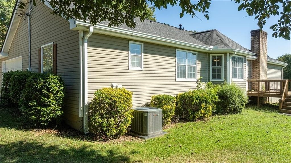 4 bedroom, 2 bathroom, 2,001 sq ft single family residence for sale at 358 Roscoe Davis Road, Monroe, GA 30656 — photo 6