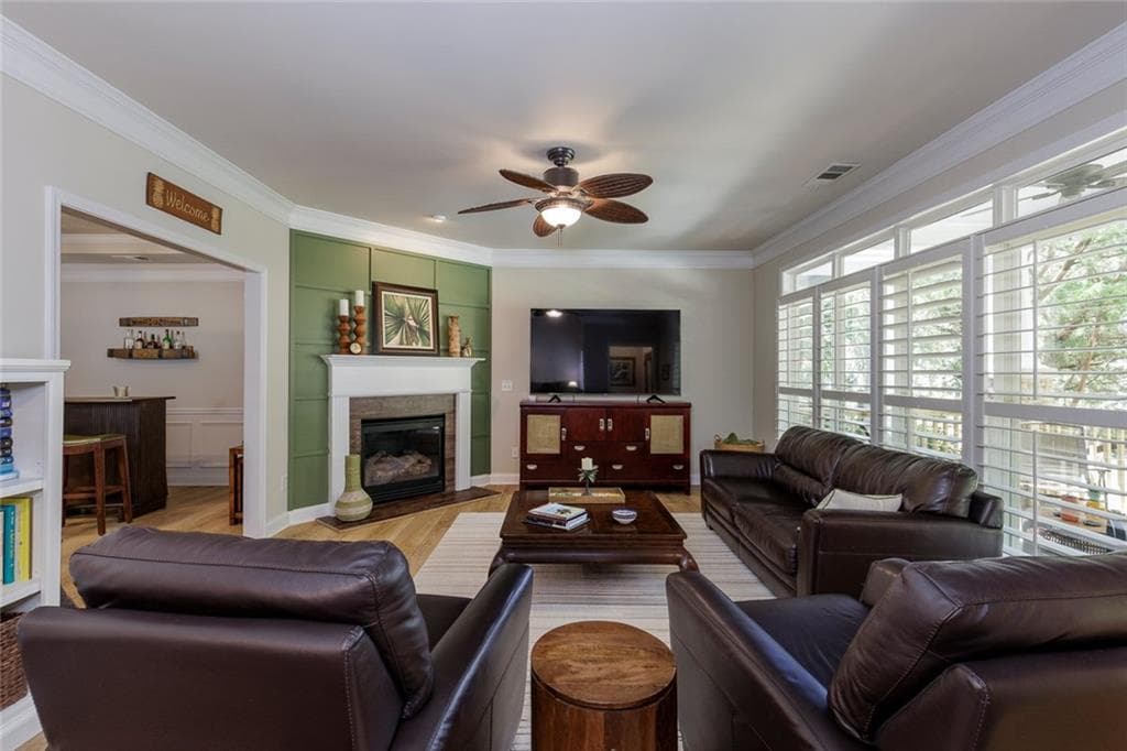 4 bedroom, 3 bathroom, 2,760 sq ft townhouse under contract at 1220 Freedom Lane, Roswell, GA 30075 — photo 6