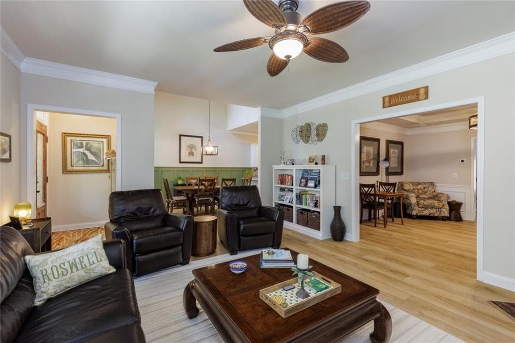 4 bedroom, 3 bathroom, 2,760 sq ft townhouse under contract at 1220 Freedom Lane, Roswell, GA 30075 — photo 9
