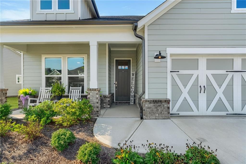 3 bedroom, 3 bathroom, 2,249 sq ft single family residence for sale at 2048 Ripple Park Bend, Canton, GA 30114 — photo 4