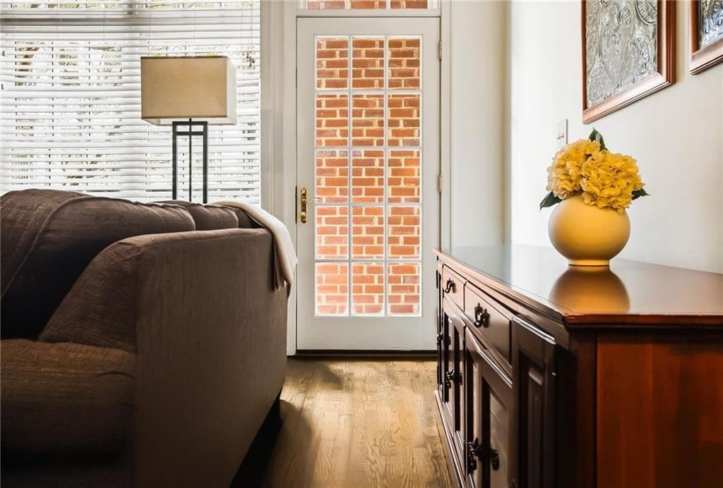 2 bedroom, 2 bathroom, 1,385 sq ft condominium for sale at 77 Peachtree Place 201, Atlanta, GA 30309 — photo 9