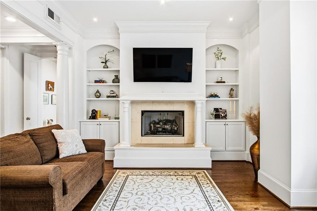 2 bedroom, 2 bathroom, 1,385 sq ft condominium for sale at 77 Peachtree Place 201, Atlanta, GA 30309 — photo 10