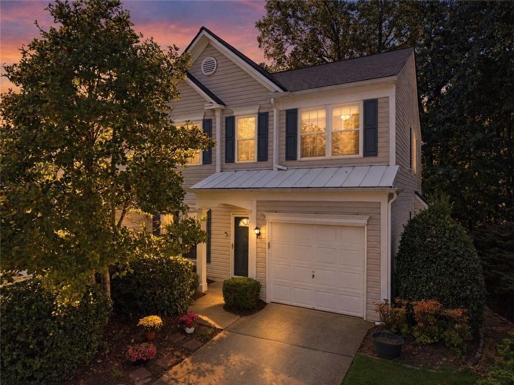 3 bedroom, 3 bathroom, 1,840 sq ft townhouse for sale at 202 Kenninghall Lane 30, Smyrna, GA 30082