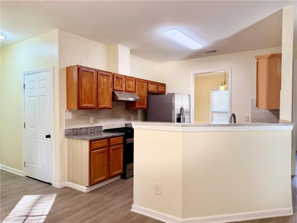 4 bedroom, 3 bathroom, 2,262 sq ft single family residence for sale at 3254 Star Pine Court, Duluth, GA 30096 — photo 7
