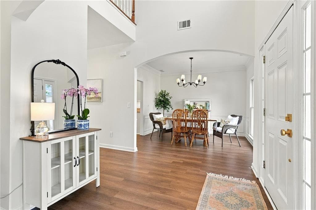 5 bedroom, 3 bathroom, 3,052 sq ft single family residence for sale at 1746 Millhouse Run, Marietta, GA 30066 — photo 3