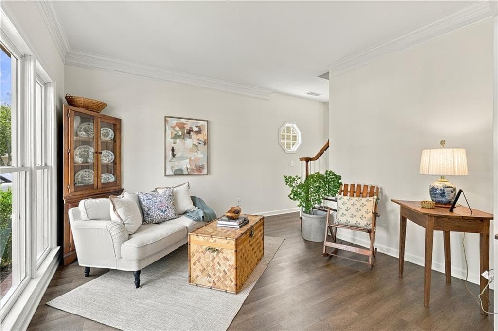 5 bedroom, 3 bathroom, 3,052 sq ft single family residence for sale at 1746 Millhouse Run, Marietta, GA 30066 — photo 6