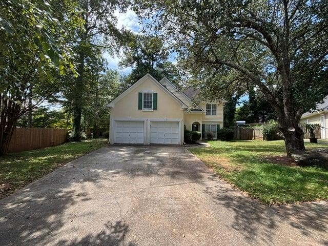 4 bedroom, 4 bathroom, 2,591 sq ft single family residence for sale at 2805 Parliament Circle, Marietta, GA 30066