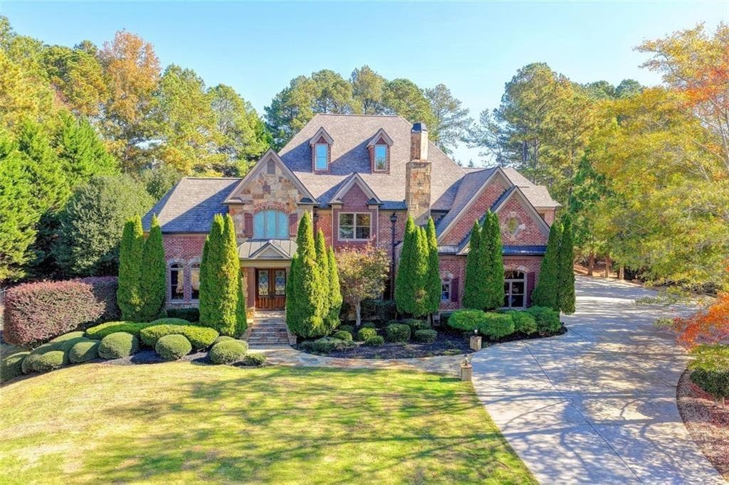 6 bedroom, 8 bathroom, 11,684 sq ft single family residence for sale at 5669 Legends Club Circle, Braselton, GA 30517
