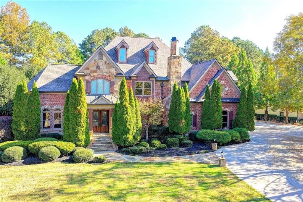 6 bedroom, 8 bathroom, 11,684 sq ft single family residence for sale at 5669 Legends Club Circle, Braselton, GA 30517 — photo 6