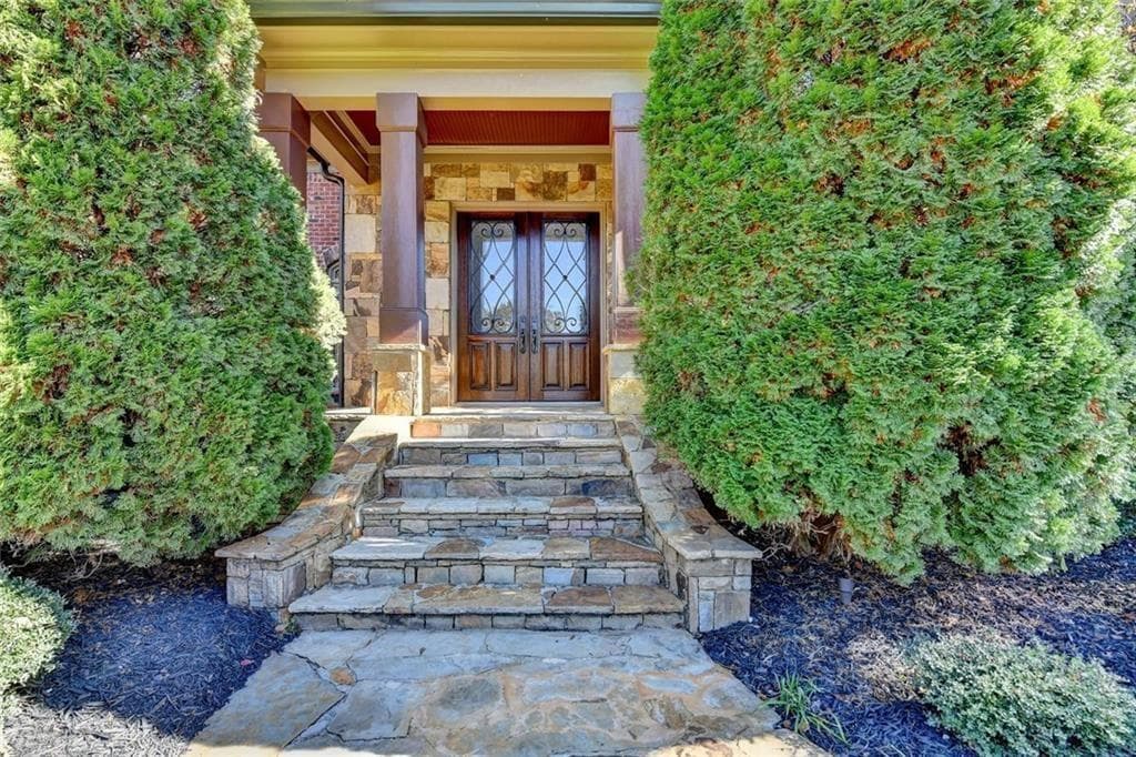 6 bedroom, 8 bathroom, 11,684 sq ft single family residence for sale at 5669 Legends Club Circle, Braselton, GA 30517 — photo 7