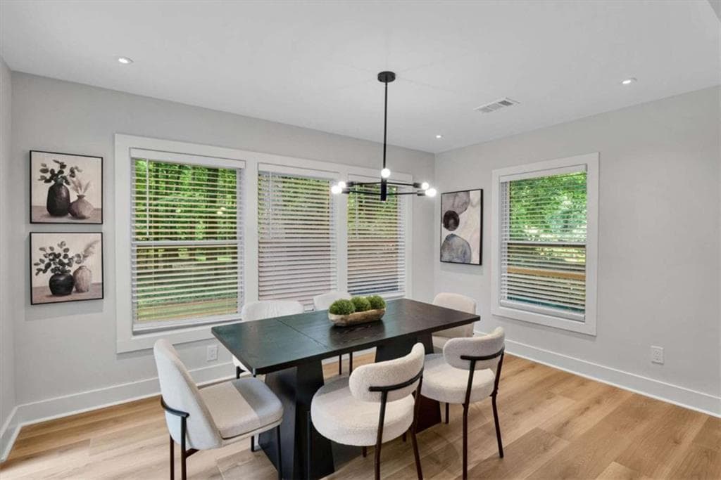 4 bedroom, 2 bathroom, 2,000 sq ft single family residence for sale at 4834 Tilly Mill Road, Atlanta, GA 30360 — photo 9