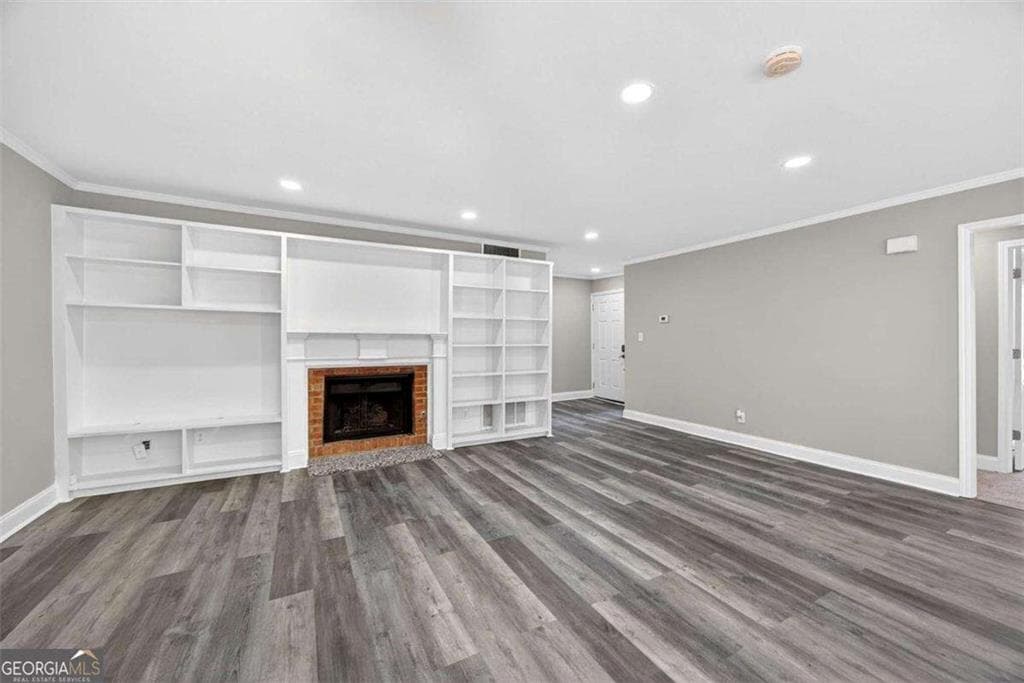 2 bedroom, 2 bathroom, 1,519 sq ft condominium for sale at 6550 Deerings Lane, Peachtree Corners, GA 30092 — photo 3