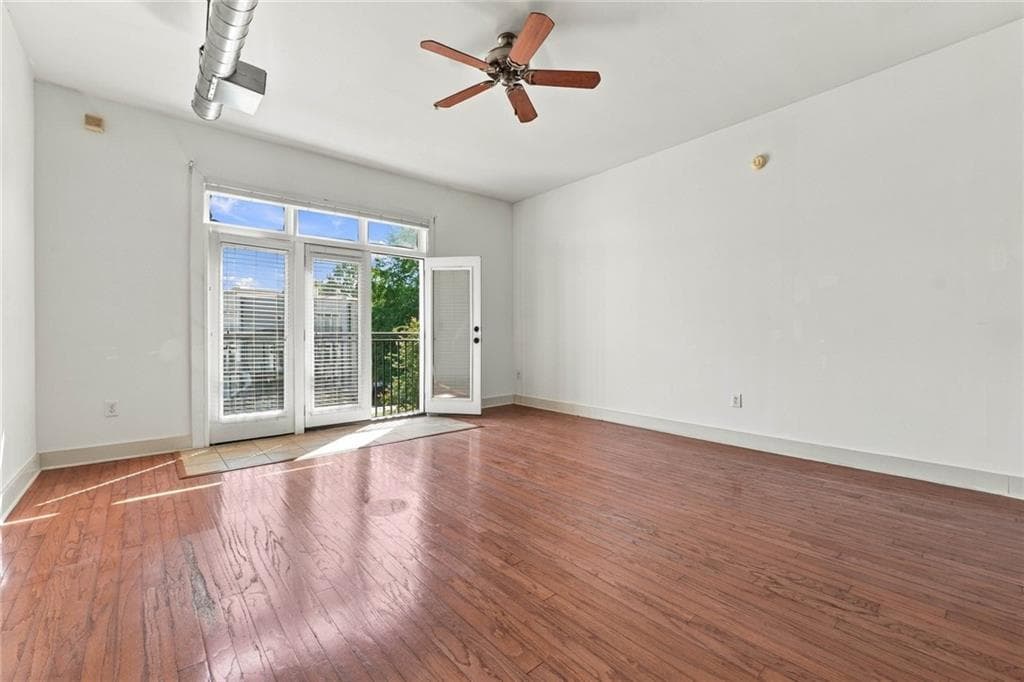 1 bedroom, 1 bathroom, 750 sq ft condominium for sale at 502 Pryor Street 302, Atlanta, GA 30312 — photo 3