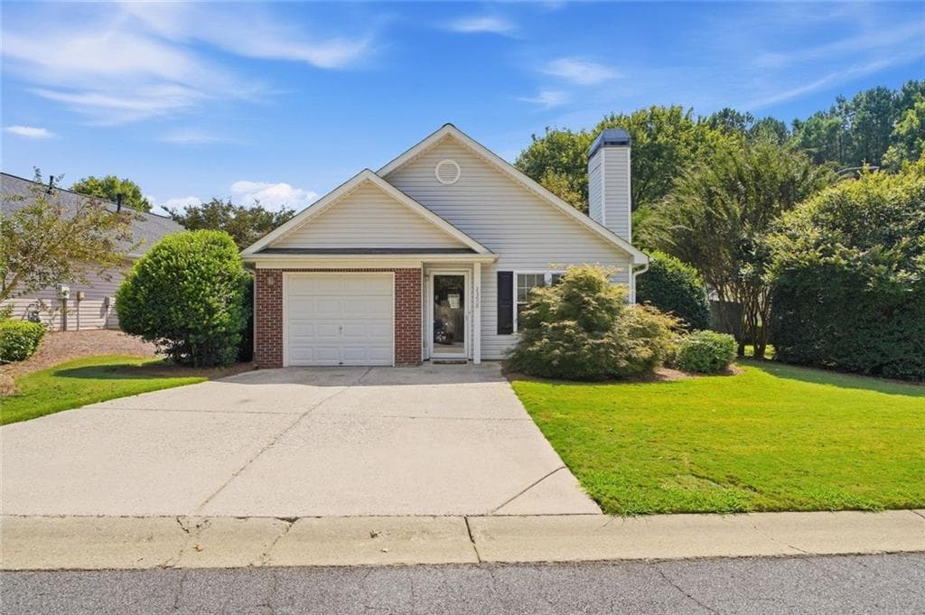2 bedroom, 2 bathroom, 1,228 sq ft single family residence for sale at 239 Park Place, Woodstock, GA 30189 — photo 2