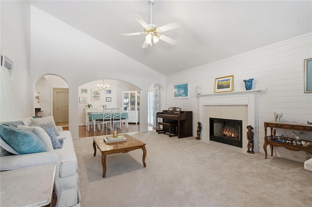 2 bedroom, 2 bathroom, 1,228 sq ft single family residence for sale at 239 Park Place, Woodstock, GA 30189 — photo 4