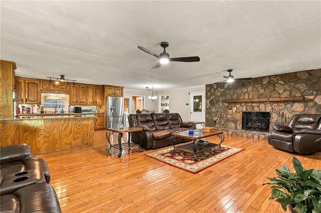 3 bedroom, 2 bathroom, 1,590 sq ft single family residence for sale at 192 Athens Boat Club Road, Dawsonville, GA 30534 — photo 10