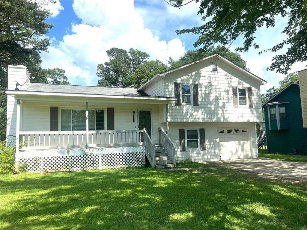 3 bedroom, 3 bathroom, 1,620 sq ft single family residence for sale at 3177 Pinto Drive, Powder Springs, GA 30127