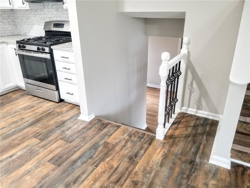 3 bedroom, 3 bathroom, 1,620 sq ft single family residence for sale at 3177 Pinto Drive, Powder Springs, GA 30127 — photo 4