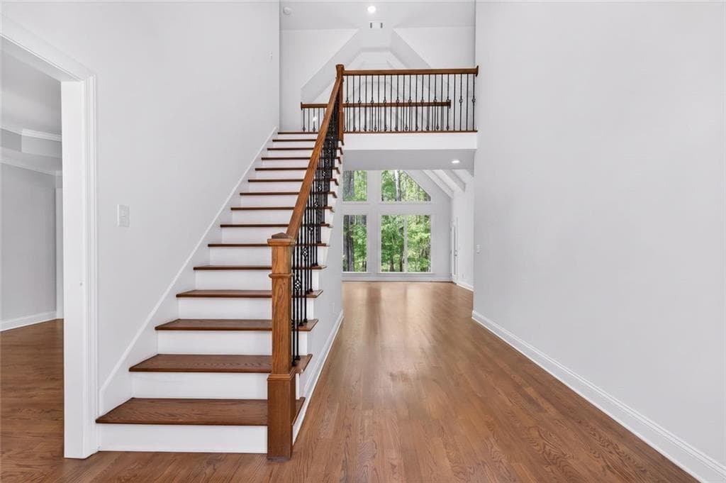 5 bedroom, 5 bathroom, 5,350 sq ft single family residence for sale at 2090 Double Creek Lane, Milton, GA 30004 — photo 4