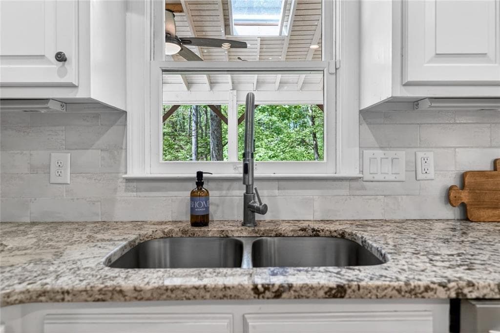 5 bedroom, 5 bathroom, 5,350 sq ft single family residence for sale at 2090 Double Creek Lane, Milton, GA 30004 — photo 9