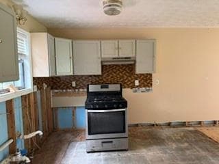 3 bedroom, 2 bathroom, 1,040 sq ft single family residence for sale at 305 Creighton Avenue, Scottdale, GA 30079 — photo 4