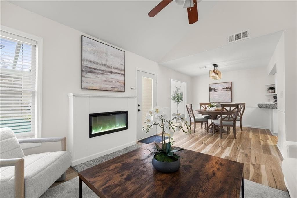 3 bedroom, 2 bathroom, 1,241 sq ft condominium for sale at 1609 Homestead Trail, Alpharetta, GA 30004 — photo 6