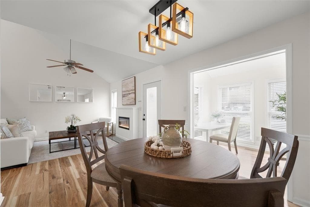 3 bedroom, 2 bathroom, 1,241 sq ft condominium for sale at 1609 Homestead Trail, Alpharetta, GA 30004 — photo 8