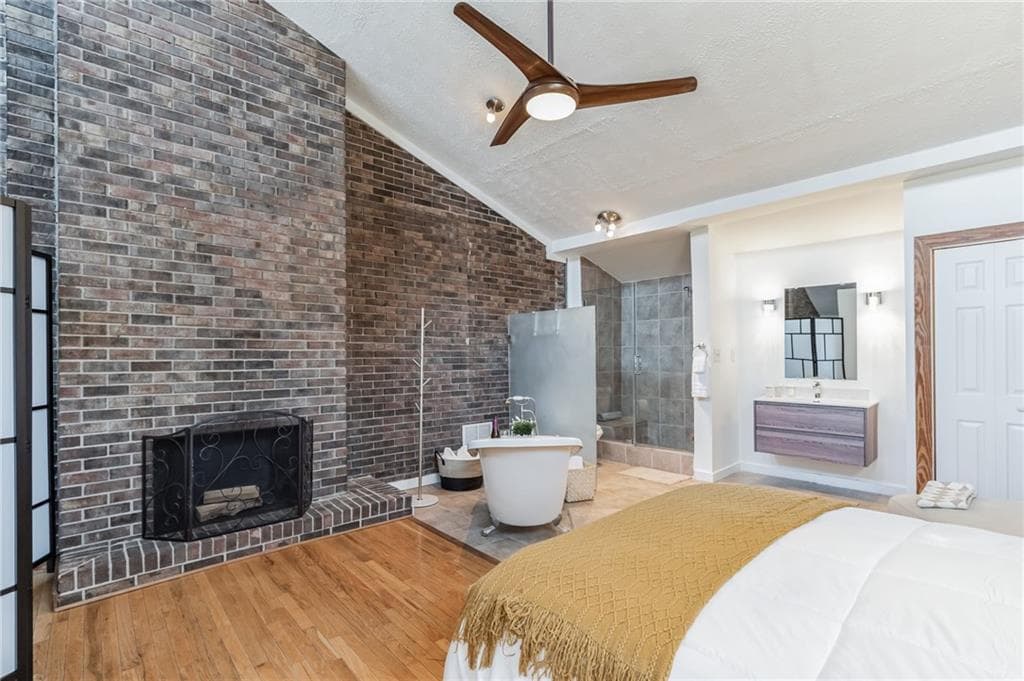 2 bedroom, 2 bathroom, 1,578 sq ft townhouse for sale at 549 Parkway Drive, Atlanta, GA 30308 — photo 7