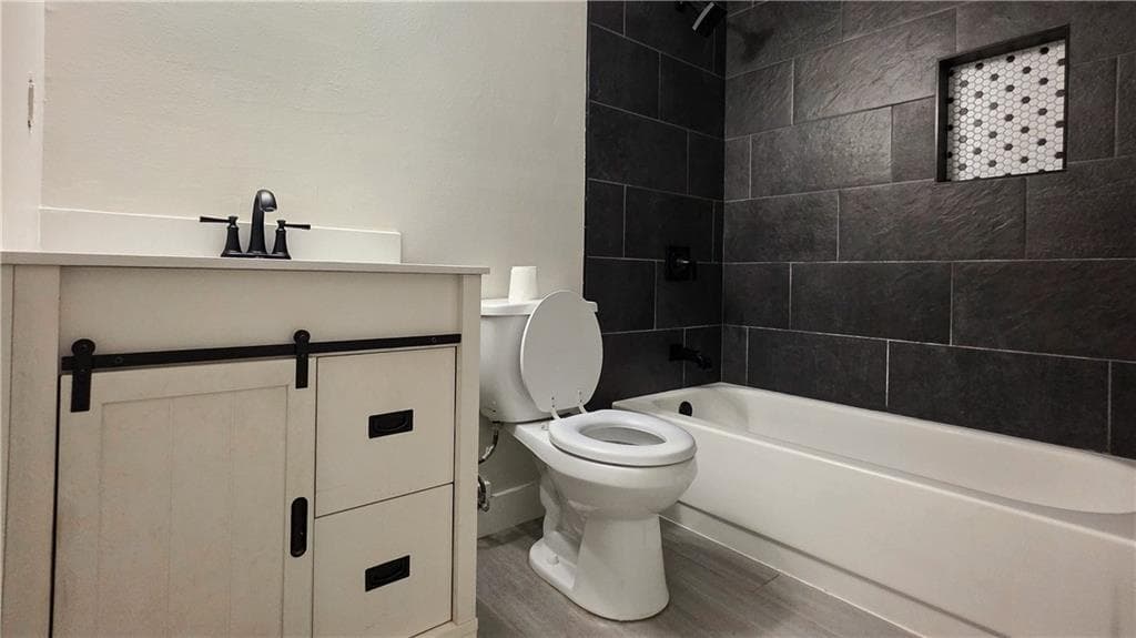 2 bedroom, 3 bathroom, 1,292 sq ft townhouse for rent at 1040 Huntington Trace, Smyrna, GA 30082 for $1,800 a month — photo 10
