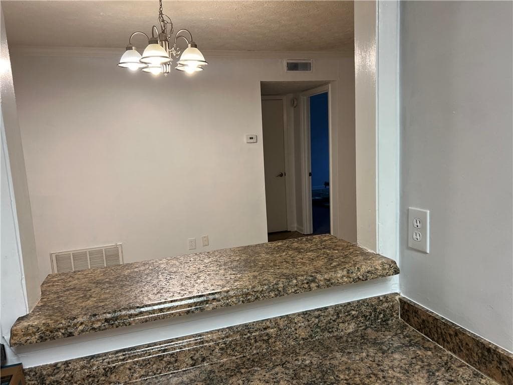 1 bedroom, 1 bathroom, 982 sq ft condominium for rent at 1010 Wynnes Ridge Circle, Marietta, GA 30067 for $1,575 a month — photo 10