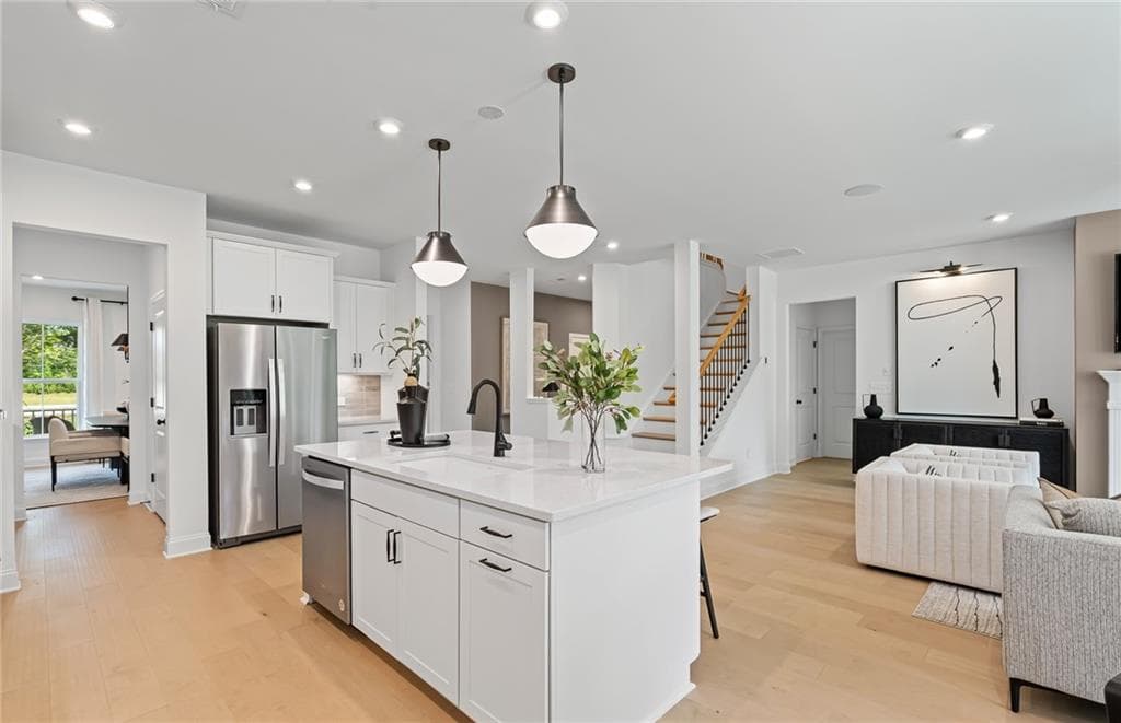 4 bedroom, 3 bathroom, 2,869 sq ft single family residence for sale at 7294 Thistle Down Way, Flowery Branch, GA 30542 — photo 9