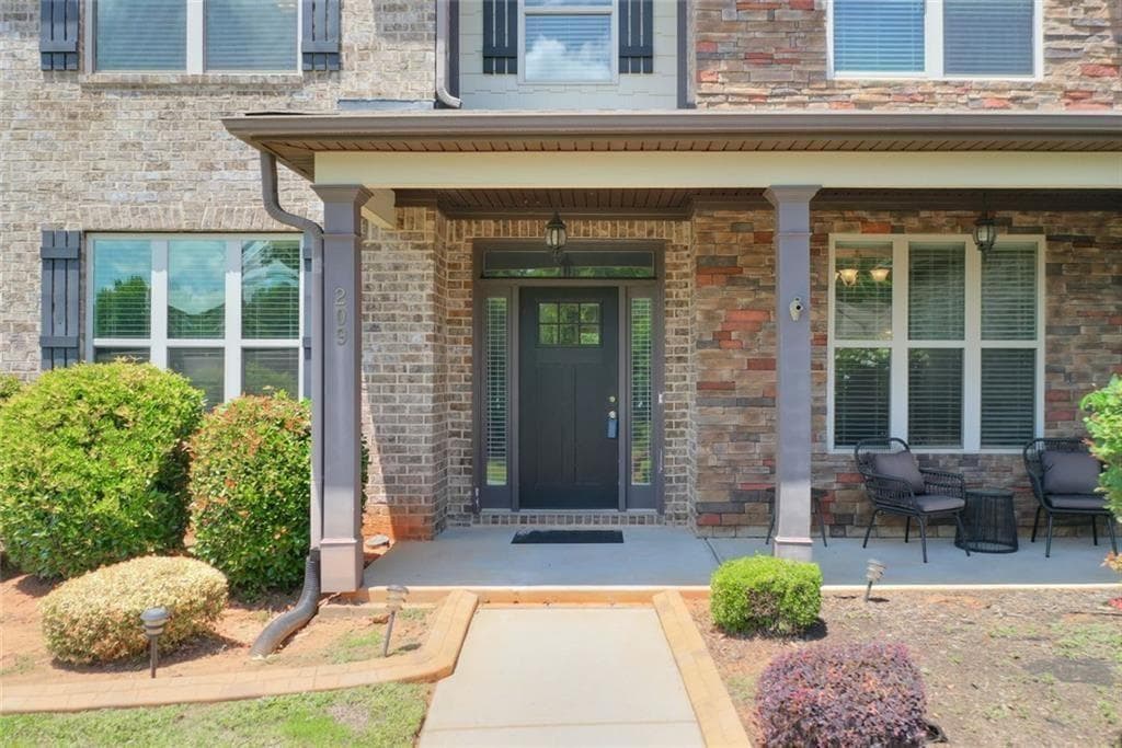 5 bedroom, 4 bathroom, 4,162 sq ft single family residence for sale at 209 Enfield Lane, Mcdonough, GA 30252 — photo 6