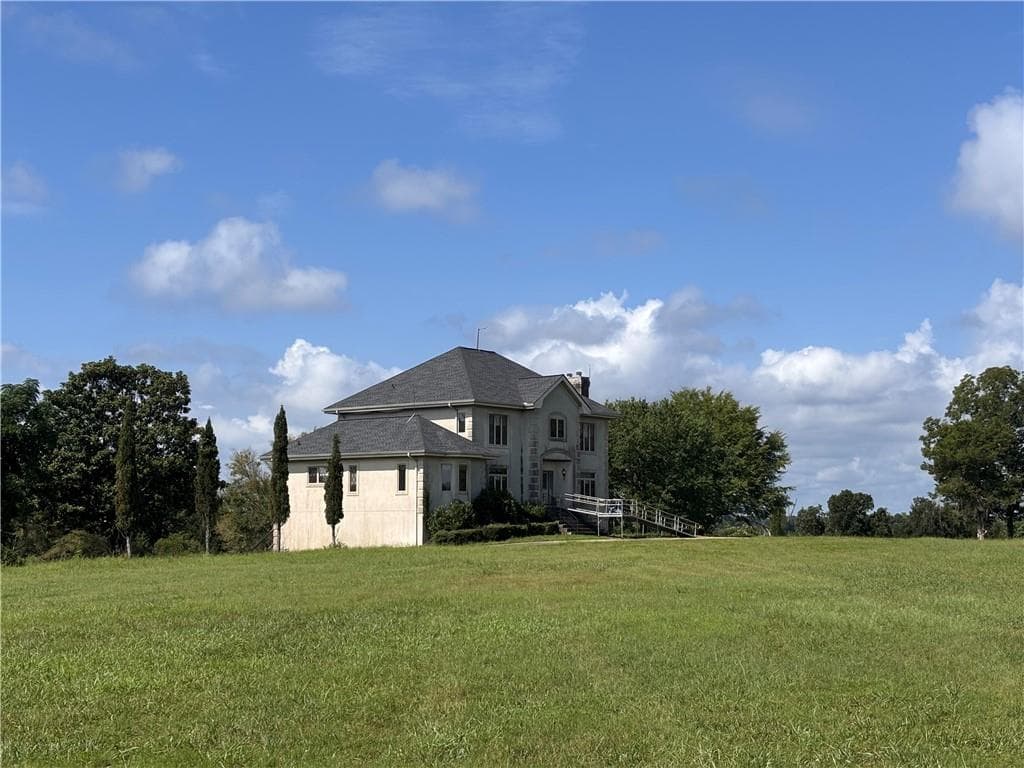 3 bedroom, 3 bathroom single family residence for sale at 3065 Philadelphia Road, Conyers, GA 30012 — photo 6