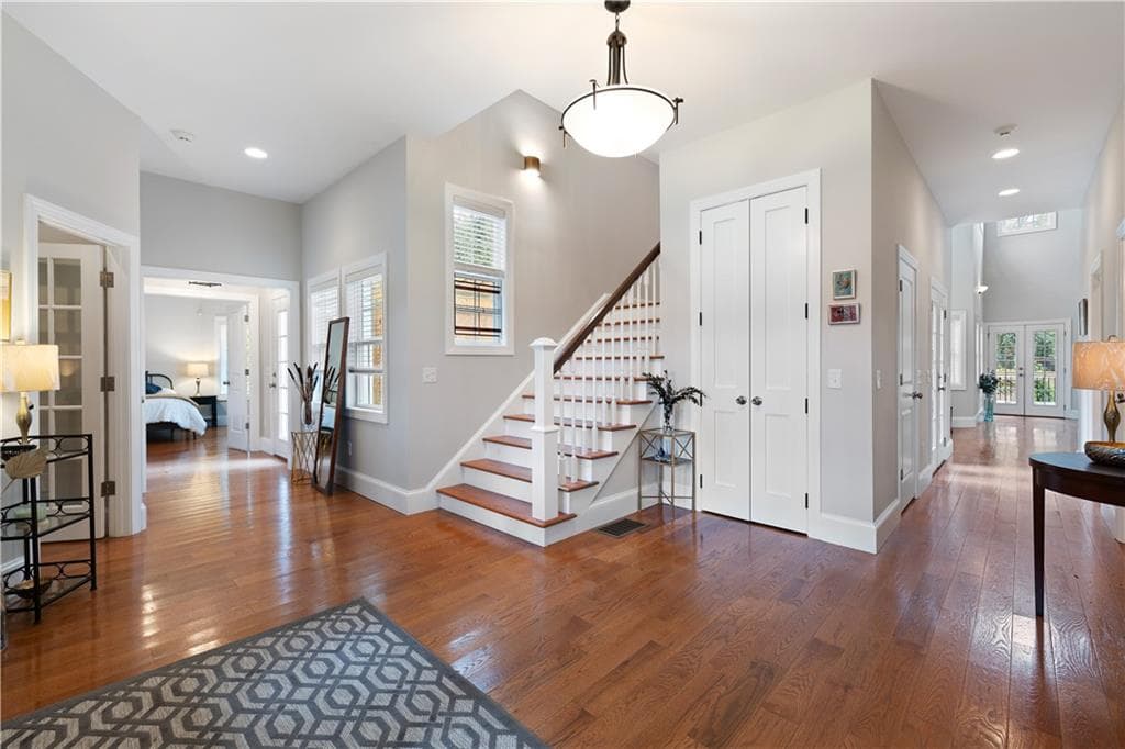 5 bedroom, 4 bathroom, 4,723 sq ft single family residence for sale at 1125 Custer Avenue, Atlanta, GA 30316 — photo 6