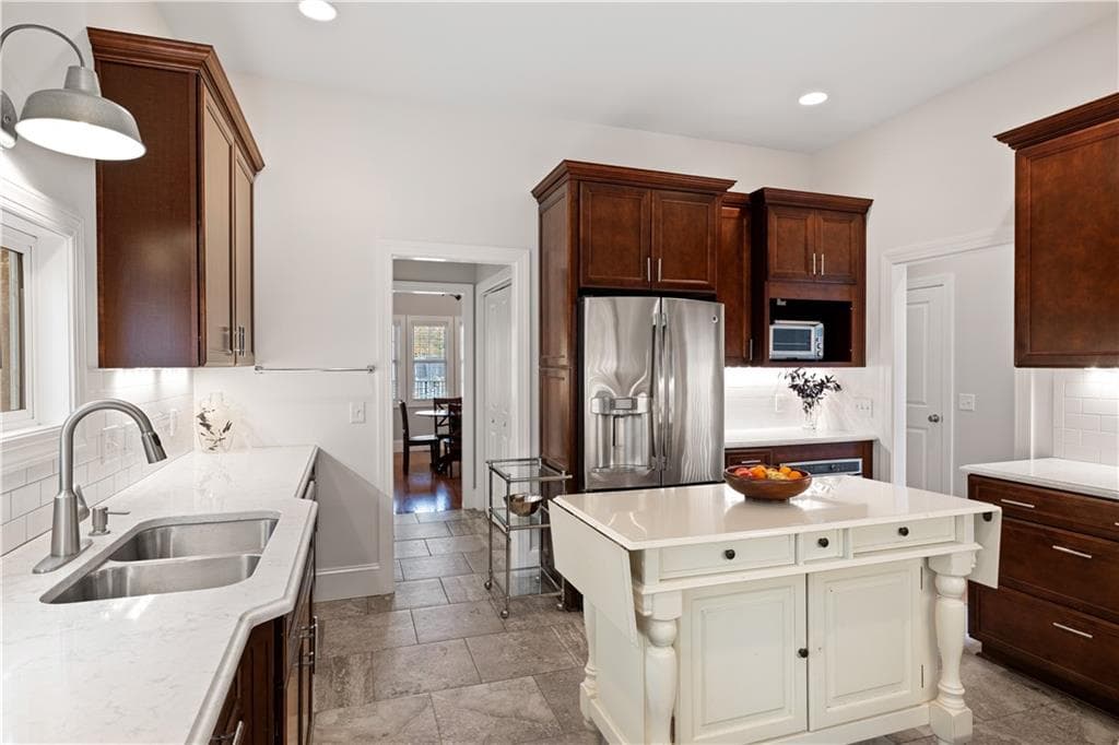 5 bedroom, 4 bathroom, 4,723 sq ft single family residence for sale at 1125 Custer Avenue, Atlanta, GA 30316 — photo 9