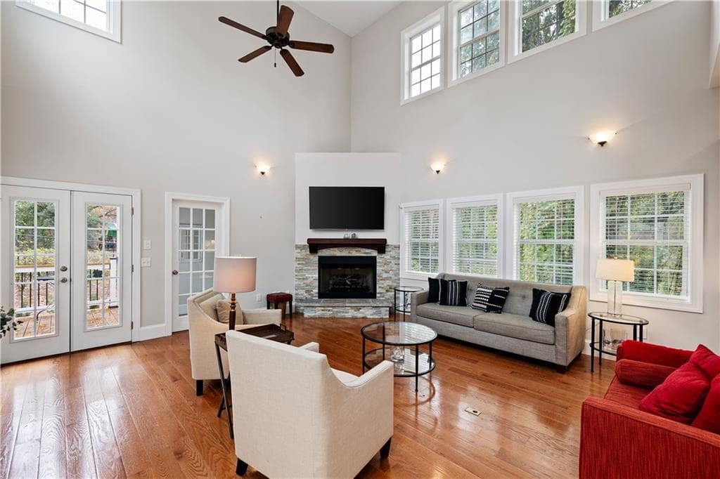 5 bedroom, 4 bathroom, 4,723 sq ft single family residence for sale at 1125 Custer Avenue, Atlanta, GA 30316 — photo 10